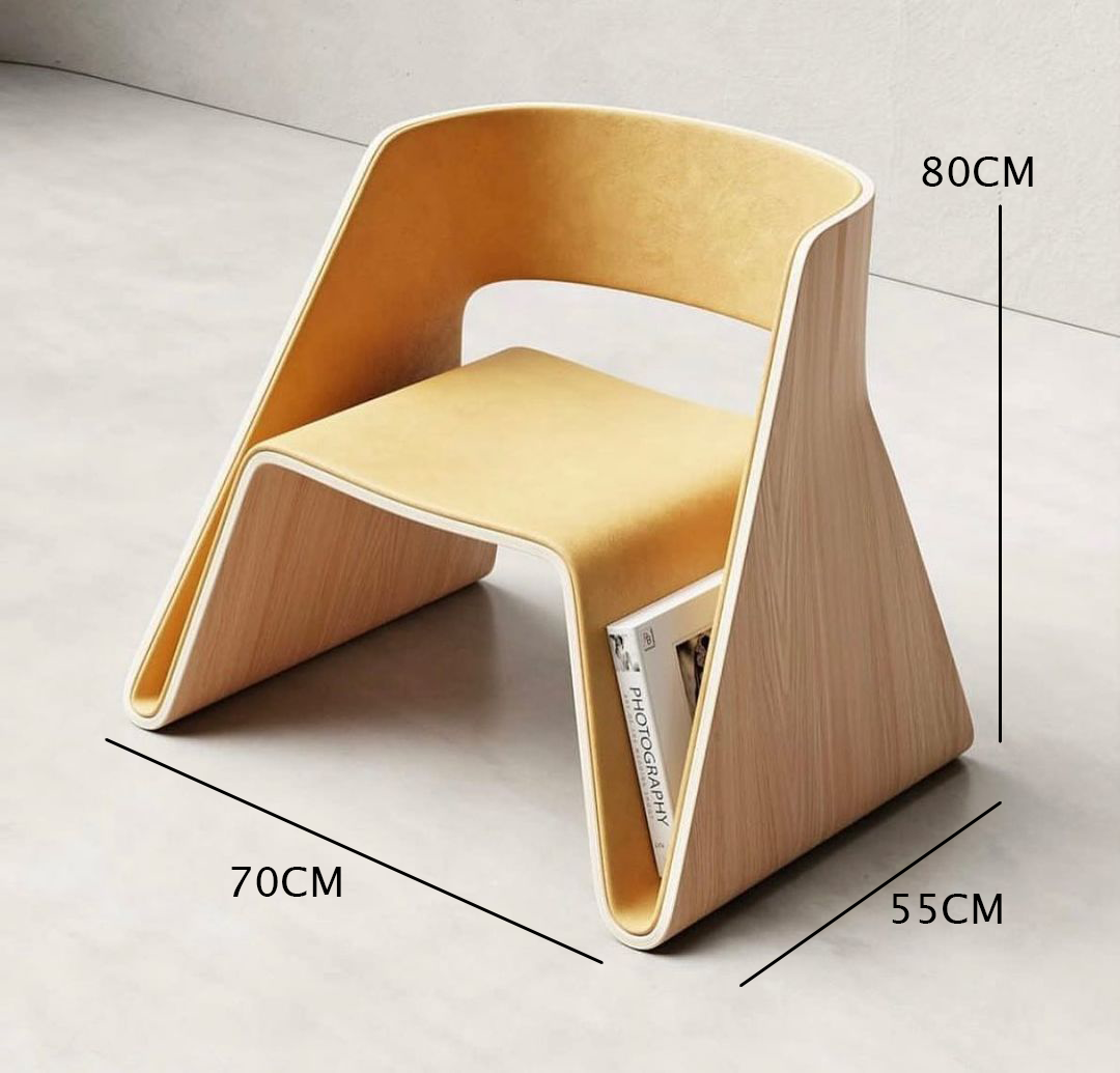 كرسي مودرن بتصميم منحني جذاب