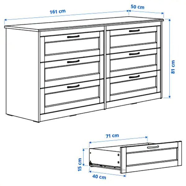 غرفة نوم مكونه من سرير و2 كومودينو و طاولة تخزين
