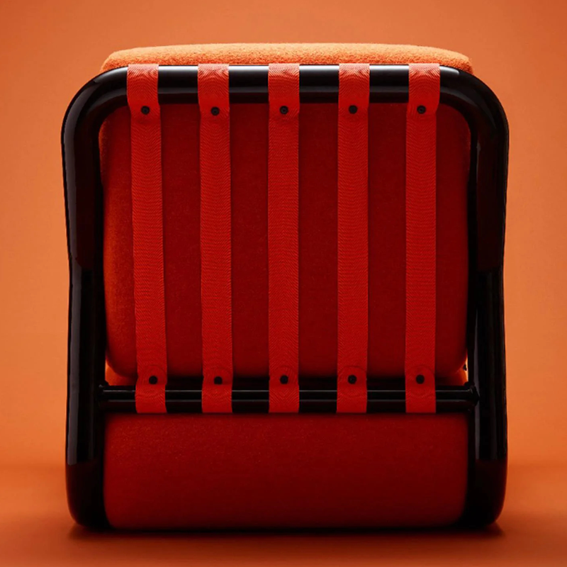 كرسي منفرد للاسترخاء بتصميم أنيق