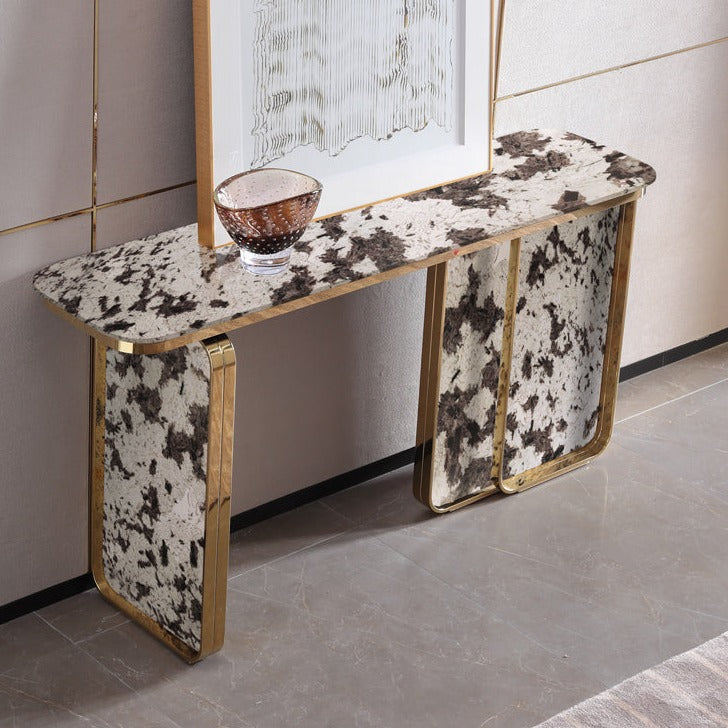 كونسول بتصميم  مودرن مميز