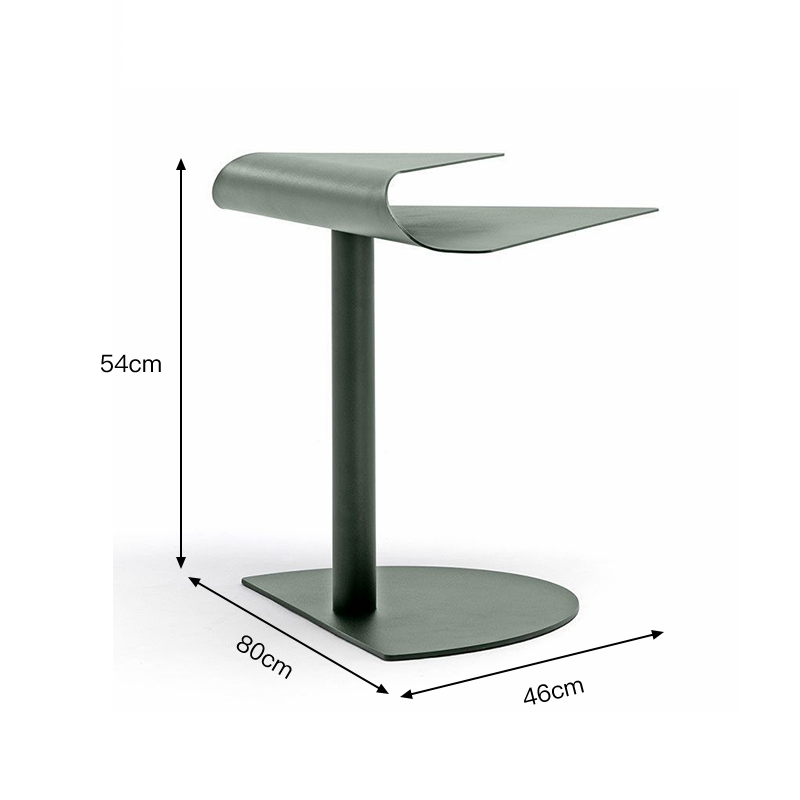 طاولة جانبية بتصميم مميز