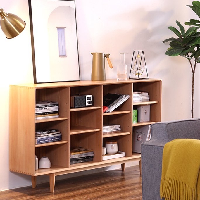 خزينة كتب خشبي أنيقة