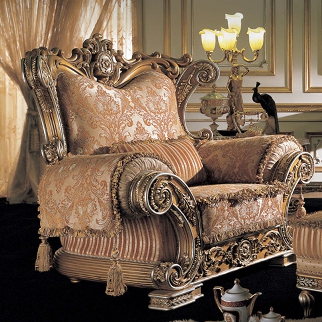 احصل الان علي طقم كنب ملكي كلاسيكي اونلاين من منصة | بيوت