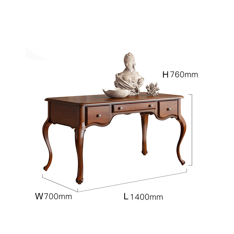 مكتب بتصميم فاخر كلاسيكي