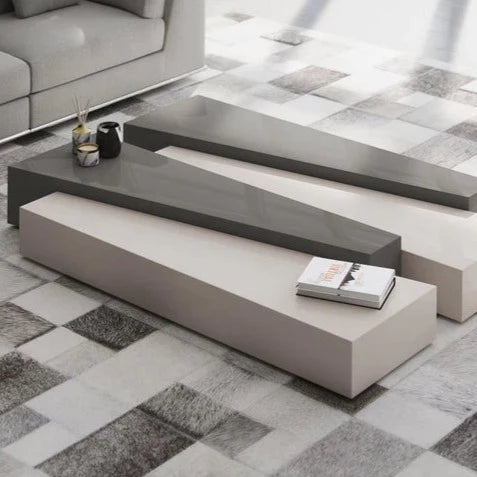 طاولة قهوة لغرفة المعيشة بتصميم هندسي مميز