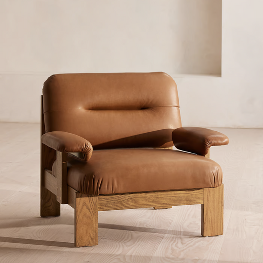 كرسي بذراعين مميز