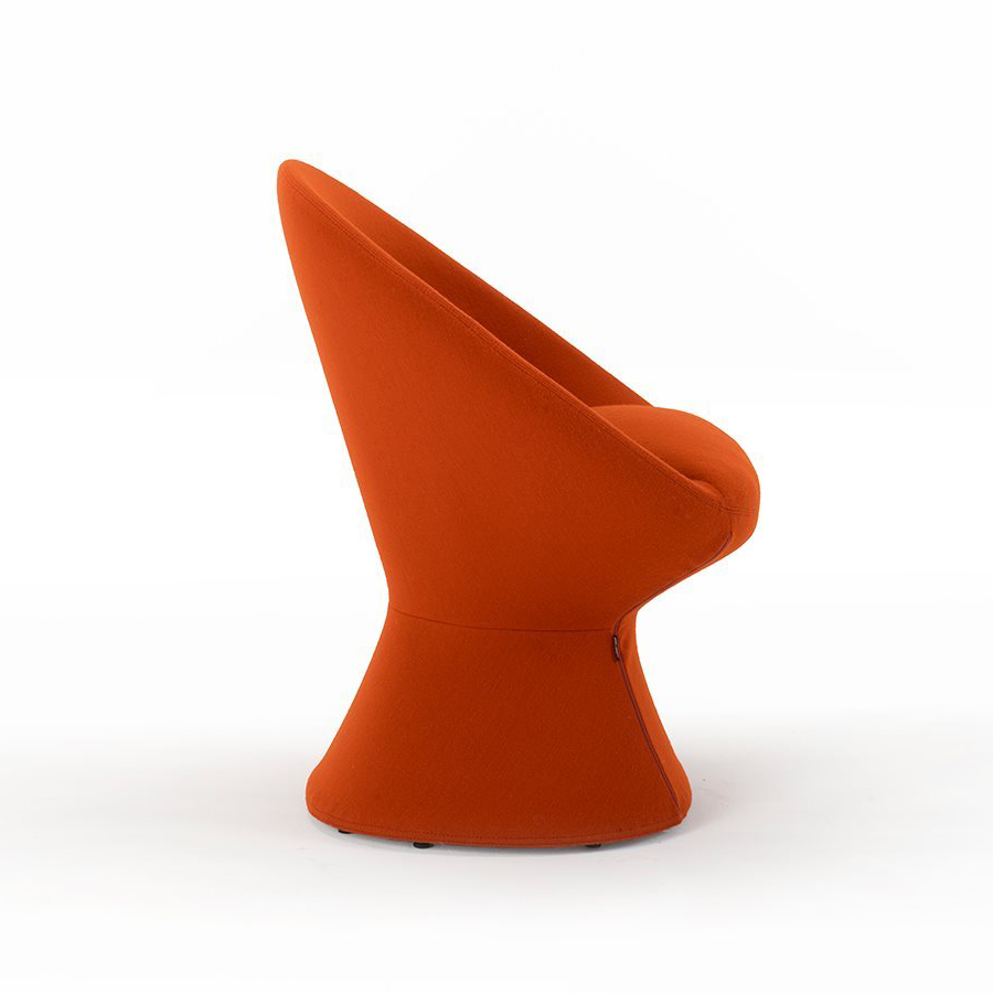 كرسي طعام بتصميم مريح و مميز