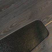 Menhir Table