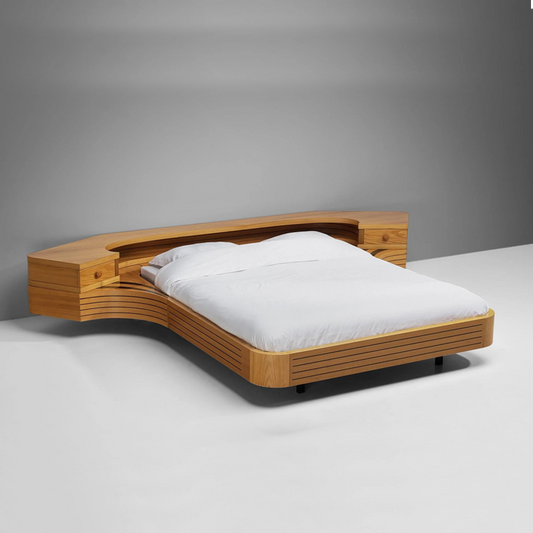 سرير بتصميم إيطالي