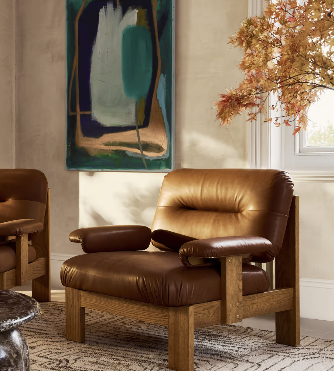 كرسي بذراعين مميز