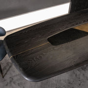 Menhir Table