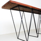 كونسول بتصميم مودرن خشبي