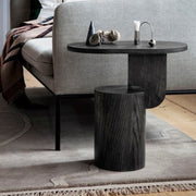 طاولة جانبية مستديرة عصري