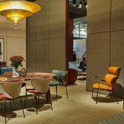 Asia chair