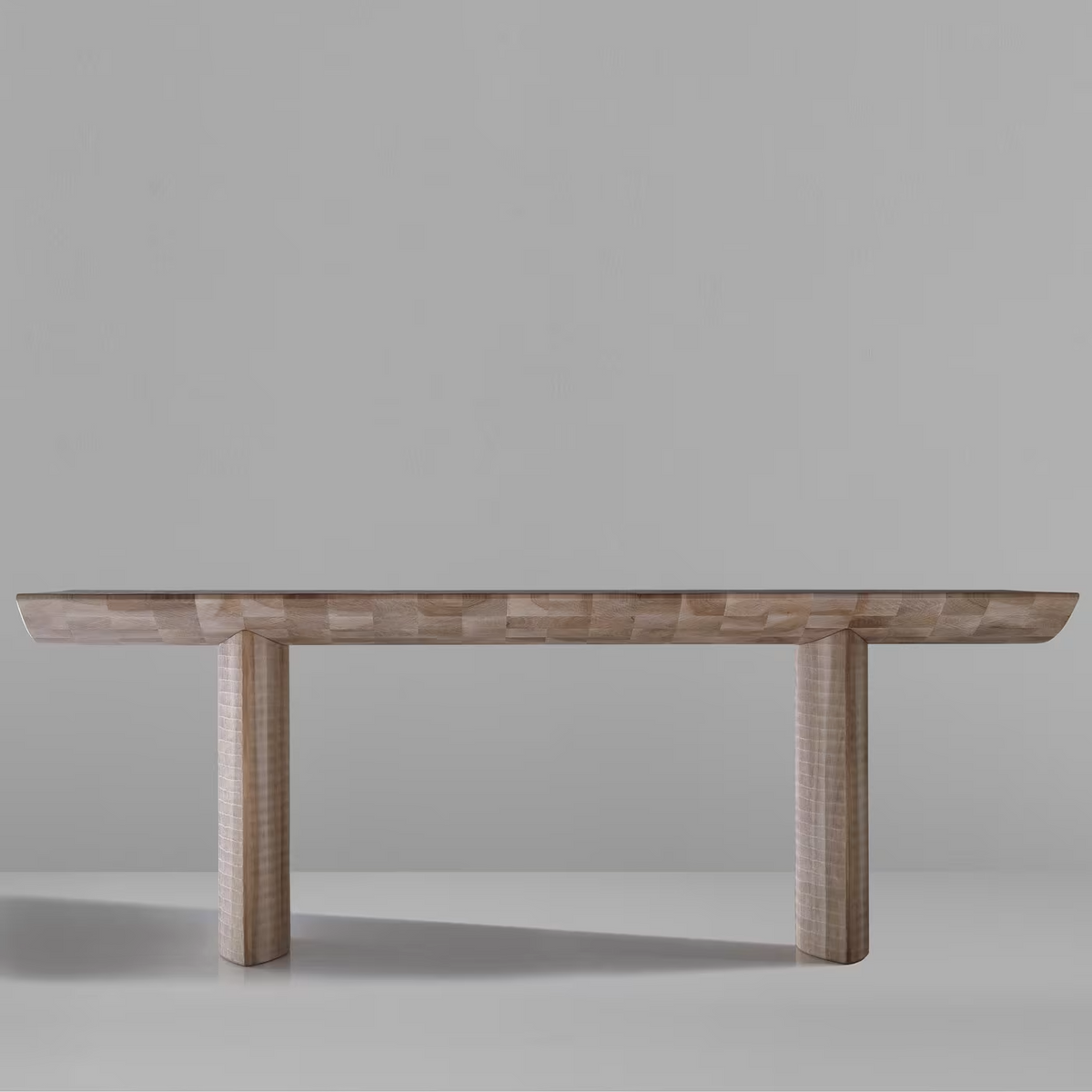 طاولة طعام بتصميم عصري