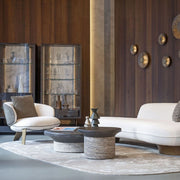 طاولات بتصميم مودرن فاخرة