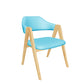 كرسي خشبي بتصميم حديث و متعدد الالوان