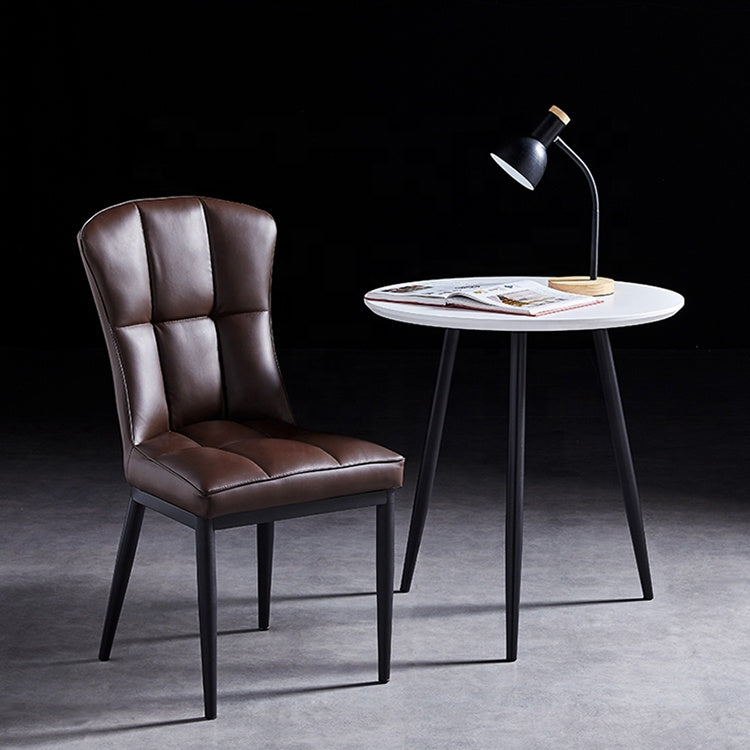 تسوق الان كرسي طاولة طعام جلد بتصميم أنيق اونلاين | بيوت