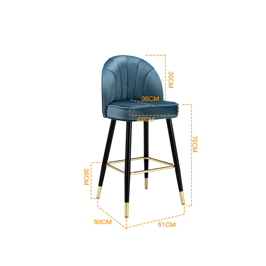 اشتري الان كرسي بار تصميم من الجلد فاخر اونلاين | بيوت