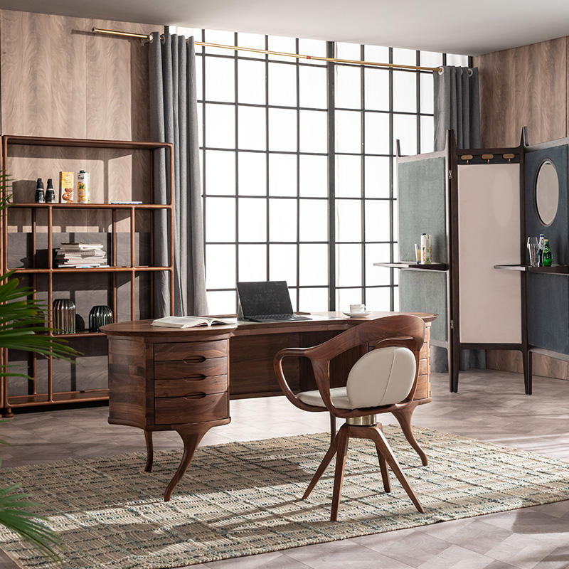 متاح الان مكتب مع كرسي خشبي بتصميم كلاسيكي اونلاين | بيوت