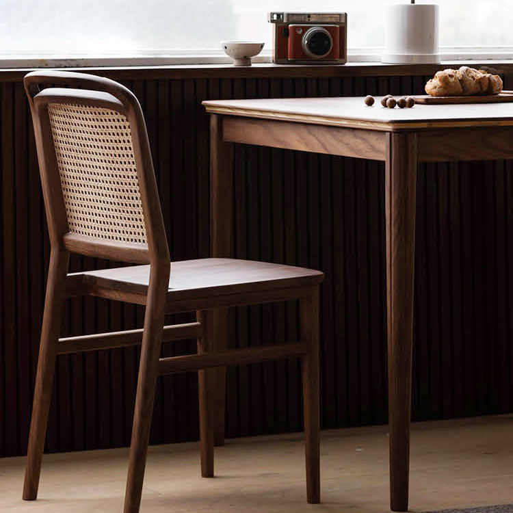 تصفح الان كرسي طاولة طعام من خشب فاخر حديث اونلاين | بيوت